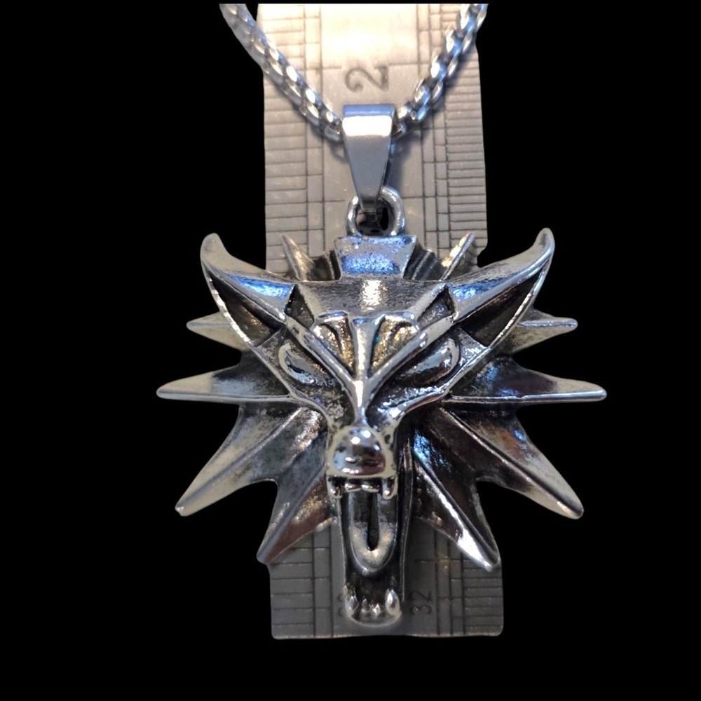 Stainless Steel 22" Witcher Wolf Head Medallion Necklace Pendant - Picture 4 of 7